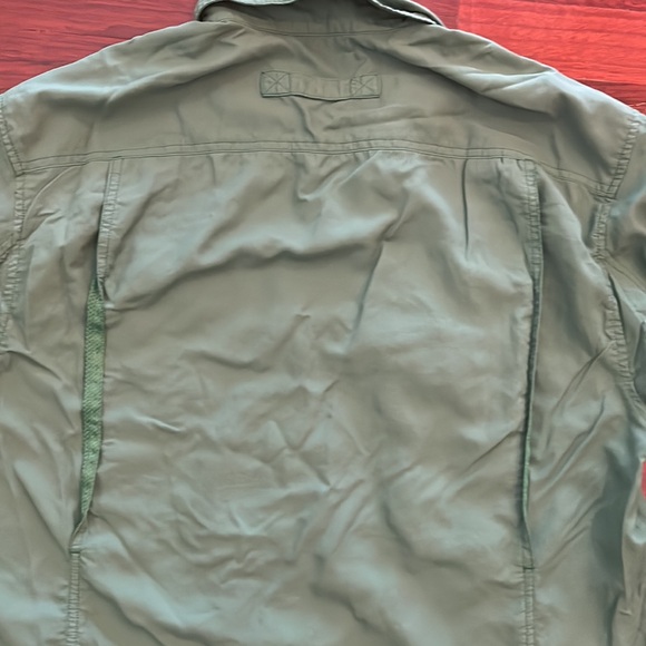 Mens Medium Duluth Longsleeve Button down shirt gusseted and backpanel vent - Picture 10 of 10